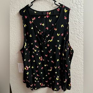 Flowy Butterfly Torrid Size 4 Tank Top with Lace Up Detail
